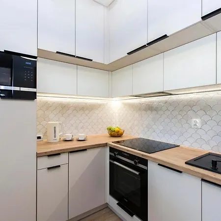 Aon Sunset Parking W Sobieszewska * Гданьск